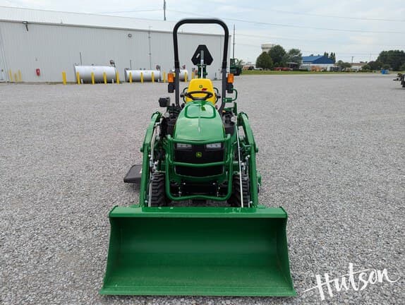 Image of John Deere 1025R equipment image 3