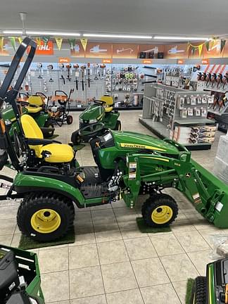 Image of John Deere 1025R equipment image 4