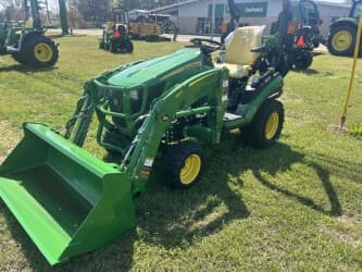 Image of John Deere 1025R equipment image 1