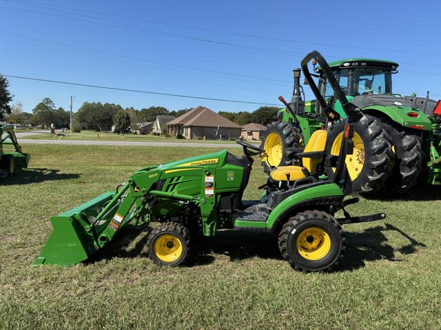 Image of John Deere 1025R equipment image 1