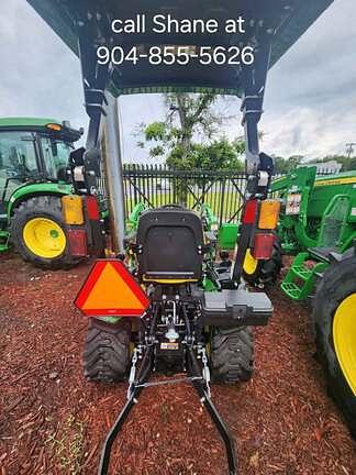 Image of John Deere 1025R equipment image 4