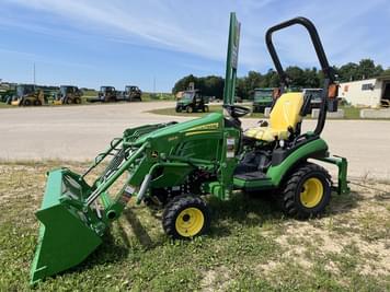 Main image John Deere 1025R