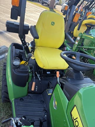 Image of John Deere 1025R equipment image 1