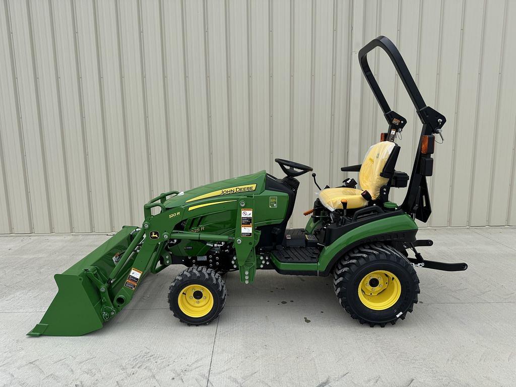 Image of John Deere 1025R Primary image