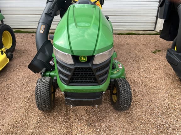 Image of John Deere 1025R equipment image 4