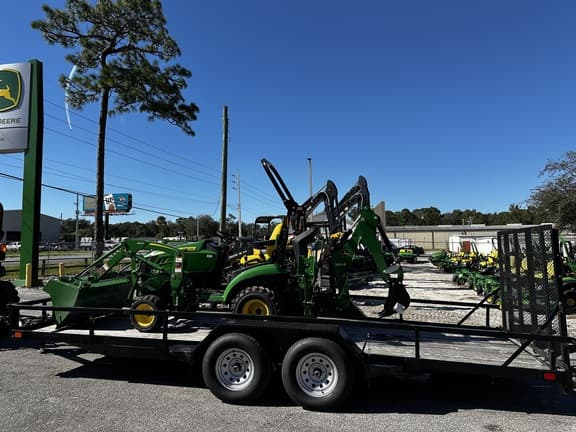 Image of John Deere 1025R equipment image 4