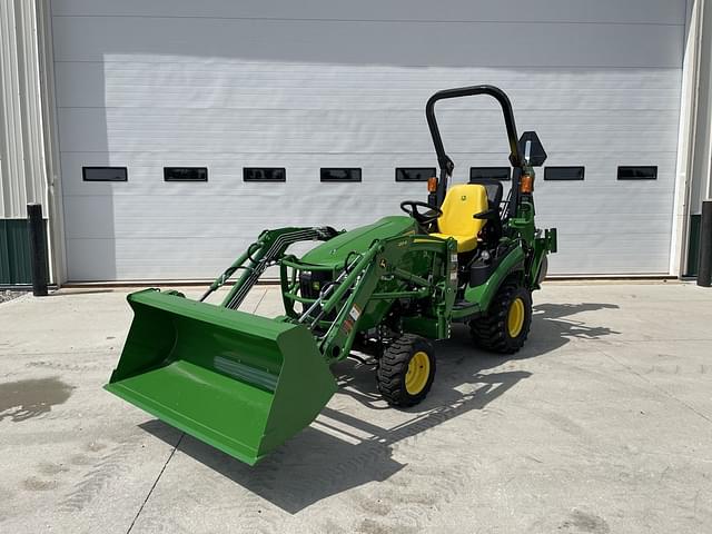 Image of John Deere 1025R equipment image 1