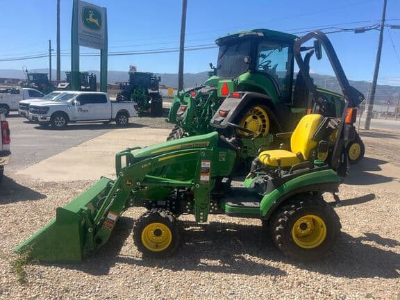 Image of John Deere 1025R equipment image 1