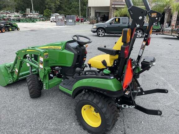 Image of John Deere 1025R equipment image 1
