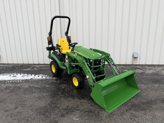 2025 John Deere 1025R Equipment Image0