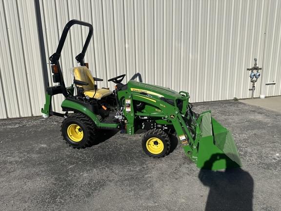 Image of John Deere 1025R equipment image 1