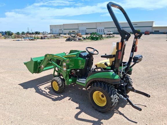 Image of John Deere 1025R equipment image 2