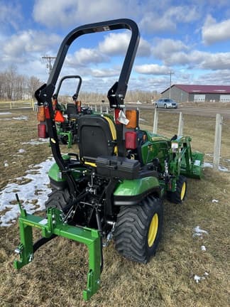 Image of John Deere 1025R equipment image 2