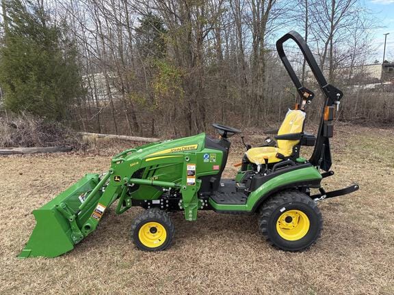2025 John Deere 1025R Equipment Image0