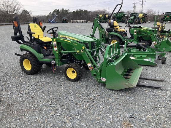 Image of John Deere 1025R equipment image 4