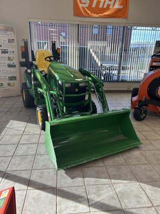 Image of John Deere 1025R equipment image 2
