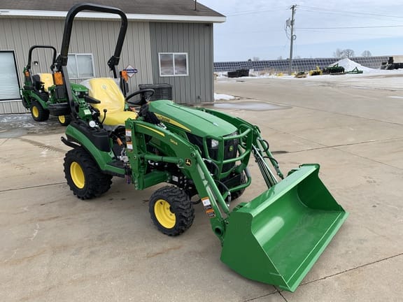 2025 John Deere 1025R Equipment Image0