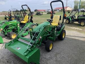 2025 John Deere 1025R Image