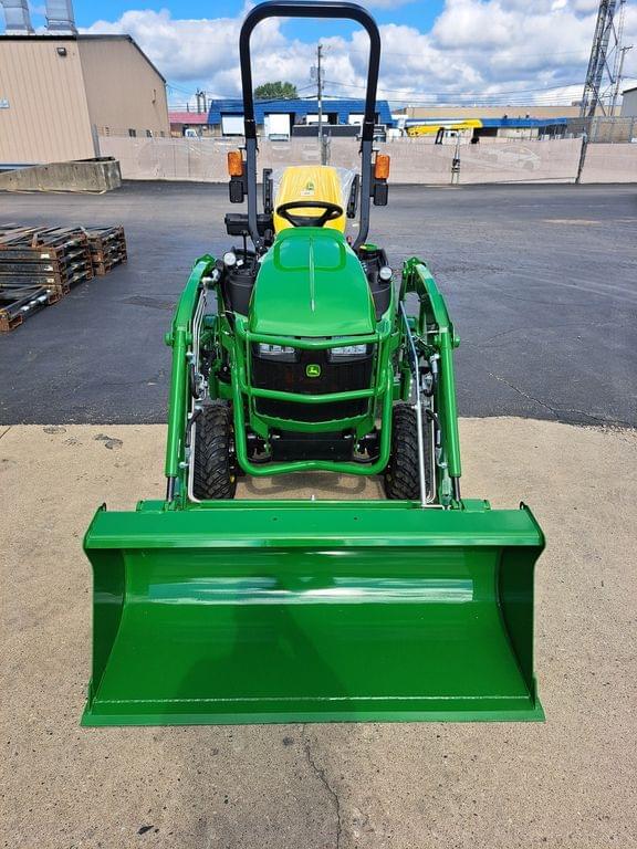 Image of John Deere 1025R Image 1