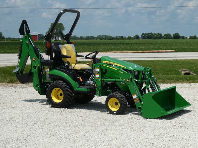 Image of John Deere 1025R equipment image 1
