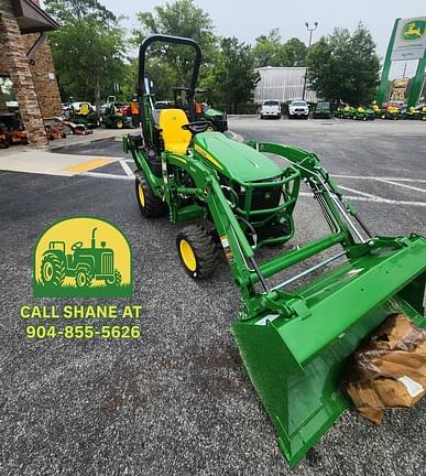 Image of John Deere 1025R equipment image 4