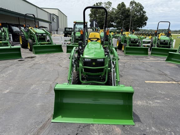 Image of John Deere 1025R equipment image 1