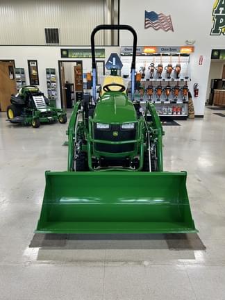Image of John Deere 1025R equipment image 3