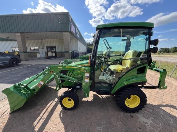 Image of John Deere 1025R Image 1