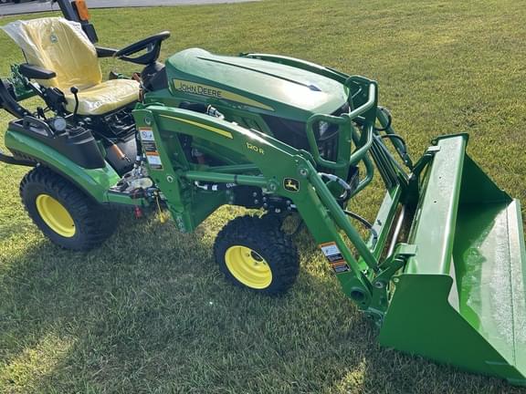 Image of John Deere 1025R equipment image 1