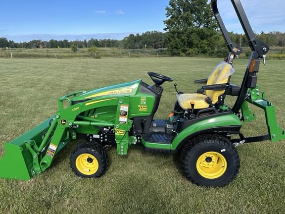 Image of John Deere 1025R Primary image