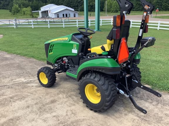 Image of John Deere 1025R equipment image 2