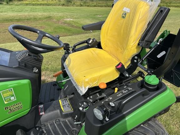 Image of John Deere 1025R equipment image 1