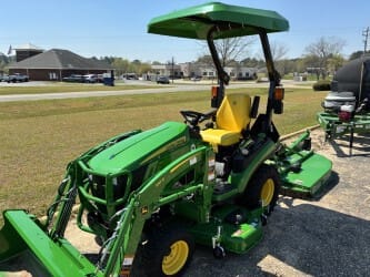2025 John Deere 1025R Equipment Image0