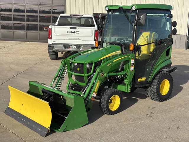 Image of John Deere 1025R equipment image 1