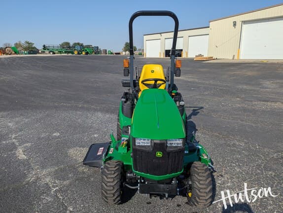 Image of John Deere 1025R equipment image 1