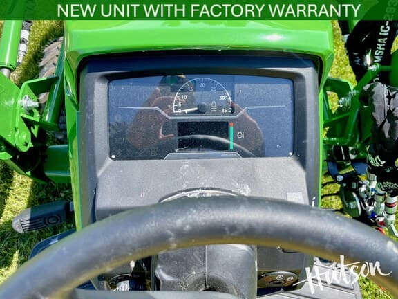 Image of John Deere 1025R equipment image 4