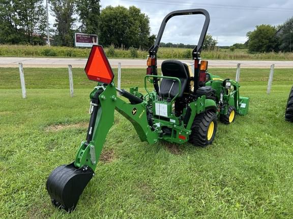 Image of John Deere 1025R equipment image 2