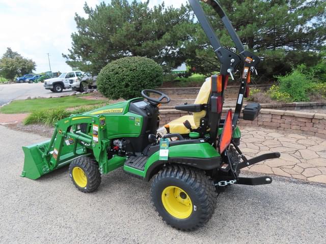 Image of John Deere 1025R equipment image 1