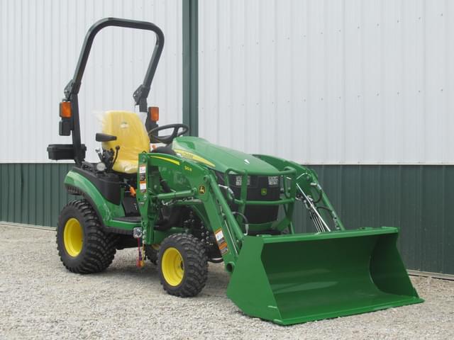 Image of John Deere 1025R equipment image 1