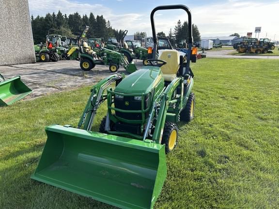 Image of John Deere 1025R Image 1