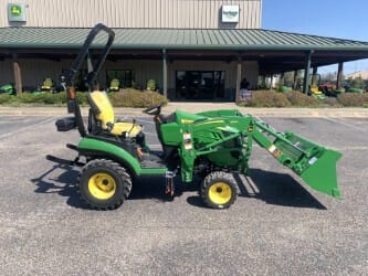 2025 John Deere 1025R Equipment Image0