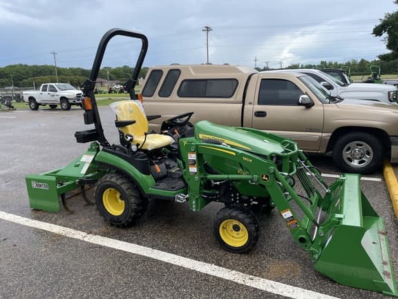 Image of John Deere 1025R equipment image 1