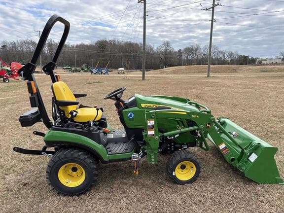 Image of John Deere 1025R equipment image 1