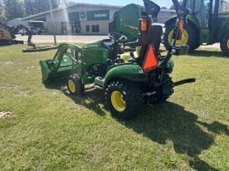 Image of John Deere 1025R equipment image 4