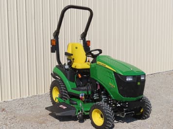 Main image John Deere 1025R