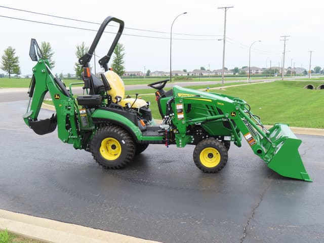 Image of John Deere 1025R equipment image 4