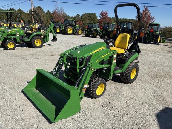 2025 John Deere 1025R Equipment Image0