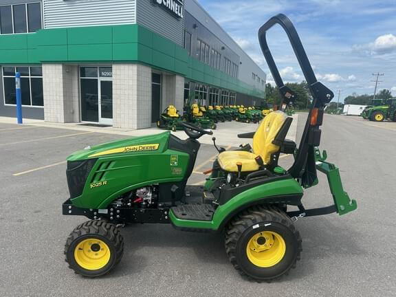 Image of John Deere 1025R Image 0