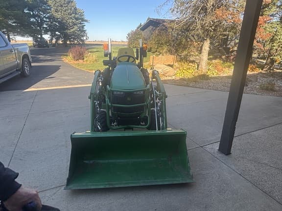 Image of John Deere 1025R equipment image 4