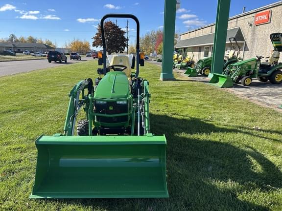 Image of John Deere 1025R Image 1